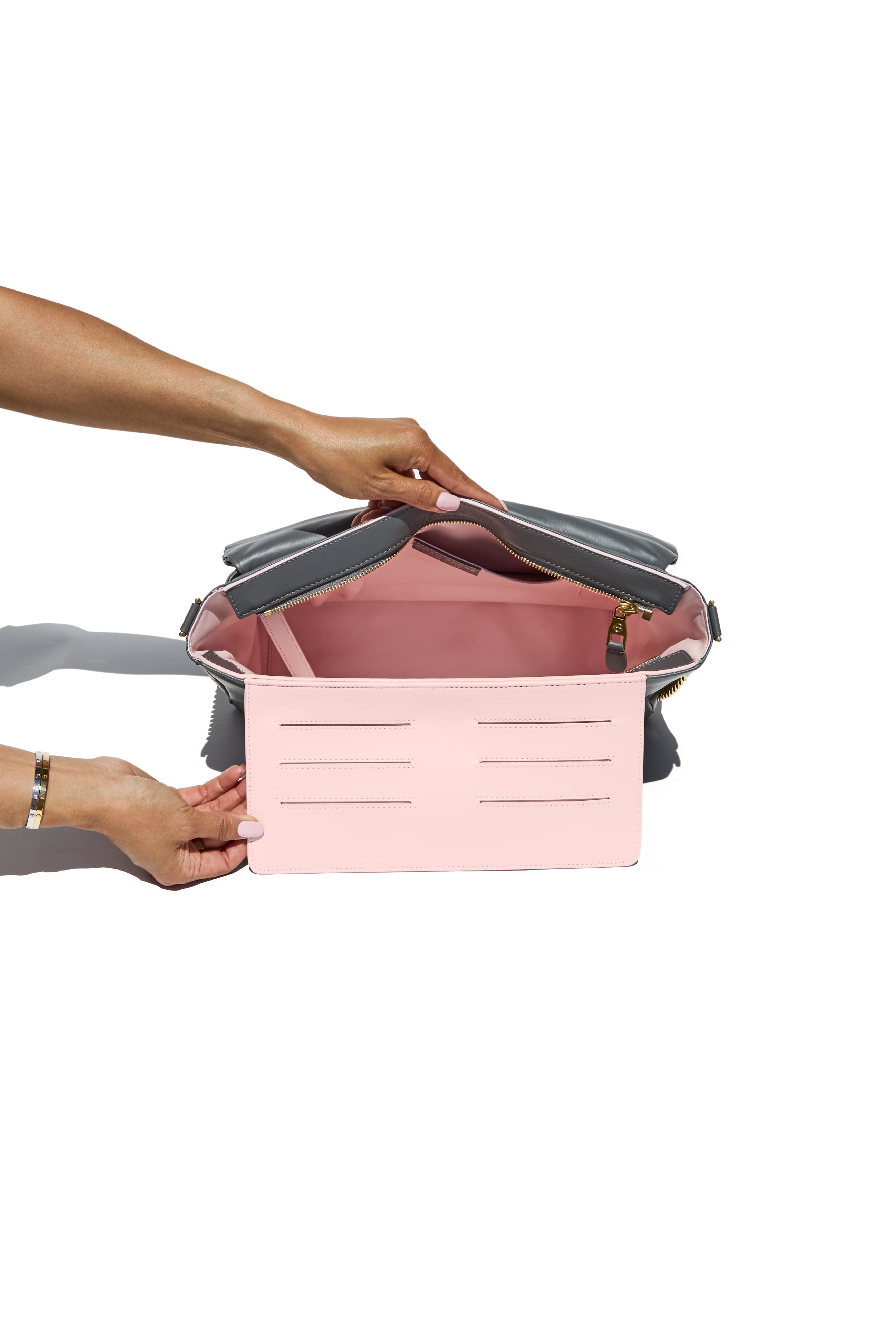 Luxury Italian Leather Crossbody Bag | Mai Bag Grey – Chau Sáenz