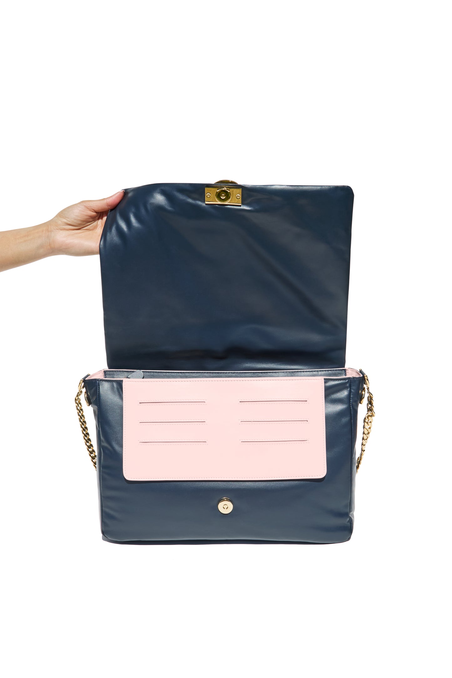 Luxury Italian leather convertible handbag The Mai bag handcrafted in Italy by Chau Sáenz.