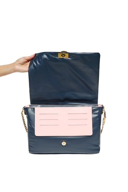 Luxury Italian leather convertible handbag The Mai bag handcrafted in Italy by Chau Sáenz.