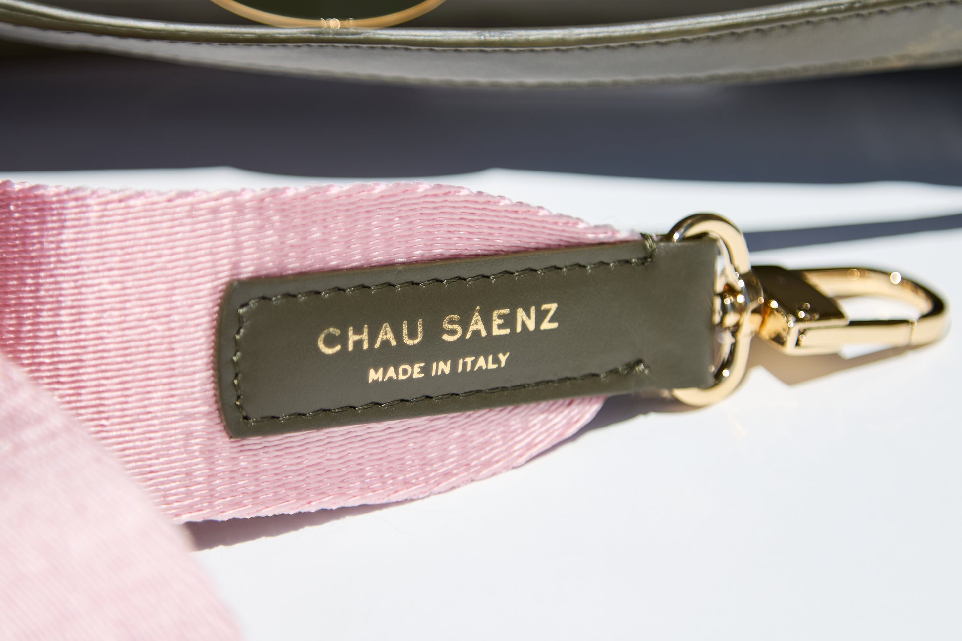 Luxury Italian leather convertible handbag The Mai bag handcrafted in Italy by Chau Sáenz.