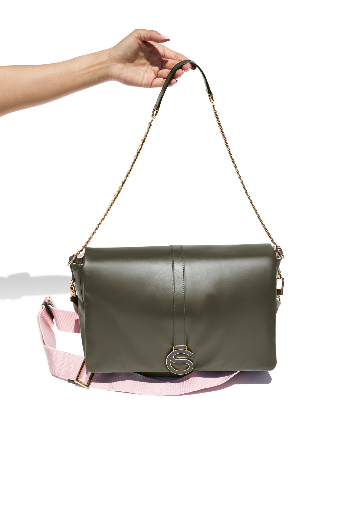 Luxury Italian leather convertible handbag The Mai bag handcrafted in Italy by Chau Sáenz.