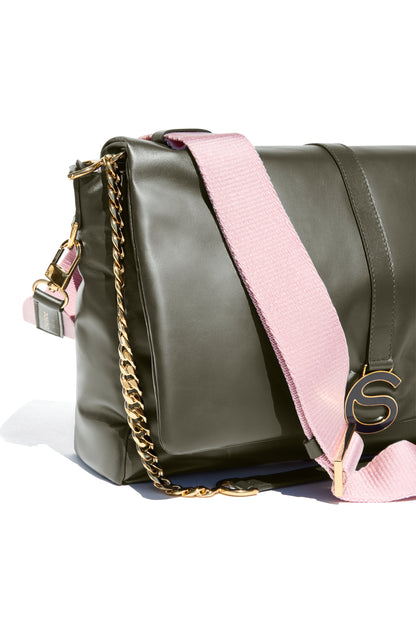 Luxury Italian leather convertible handbag The Mai bag handcrafted in Italy by Chau Sáenz.