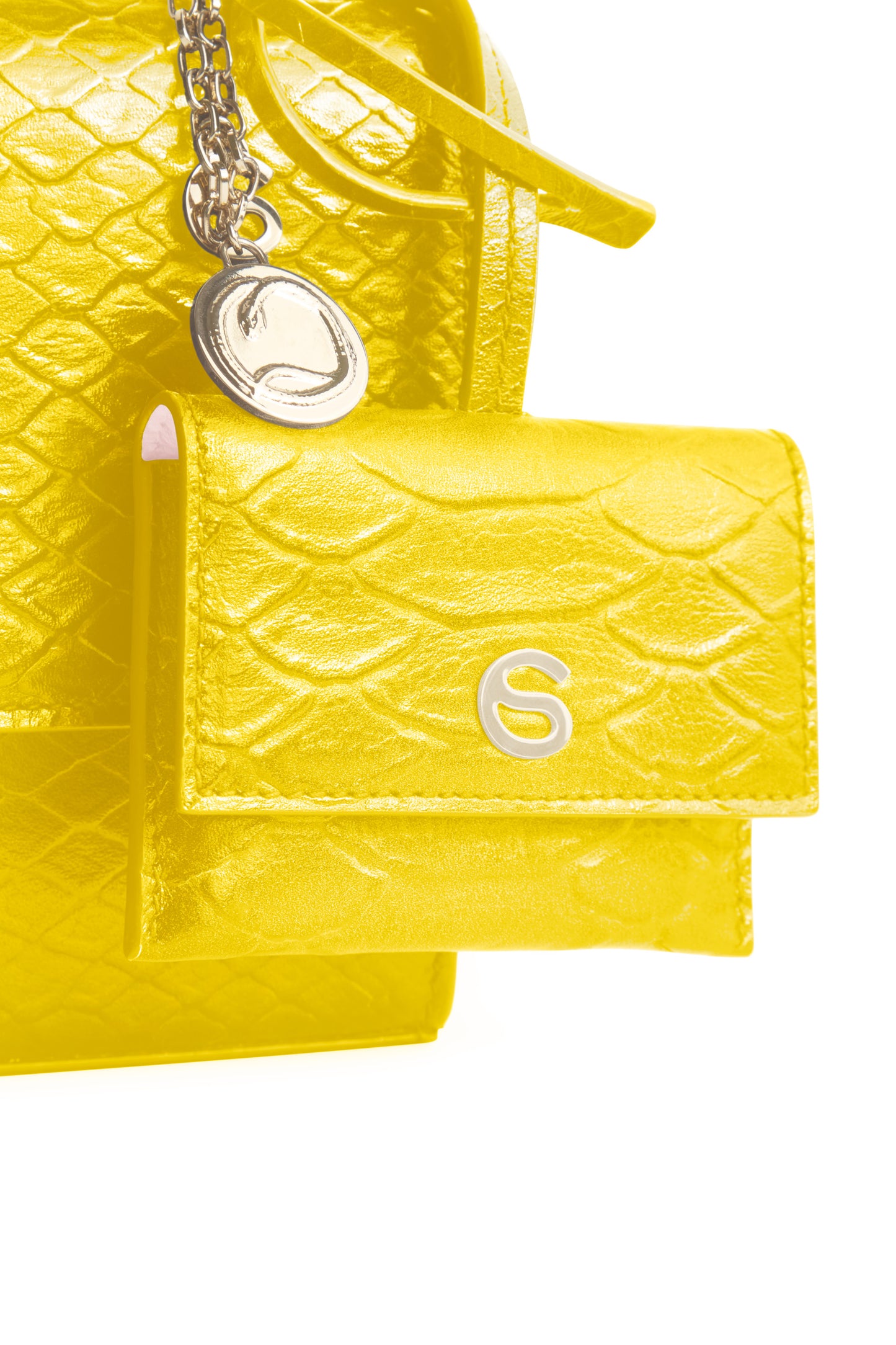 Yellow luxury Italian leather Selene handbag with Mini Love Charm handcrafted in Italy by Chau Sáenz.