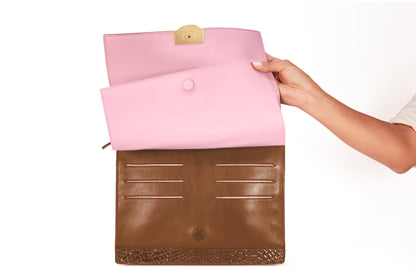 Luxury Italian leather convertible handbag The Rose Bag handcrafted in Italy by Chau Sáenz.